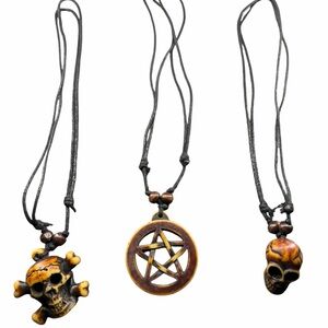 Skull and Pentagram Pendant Necklace Set 1 + 2 free!